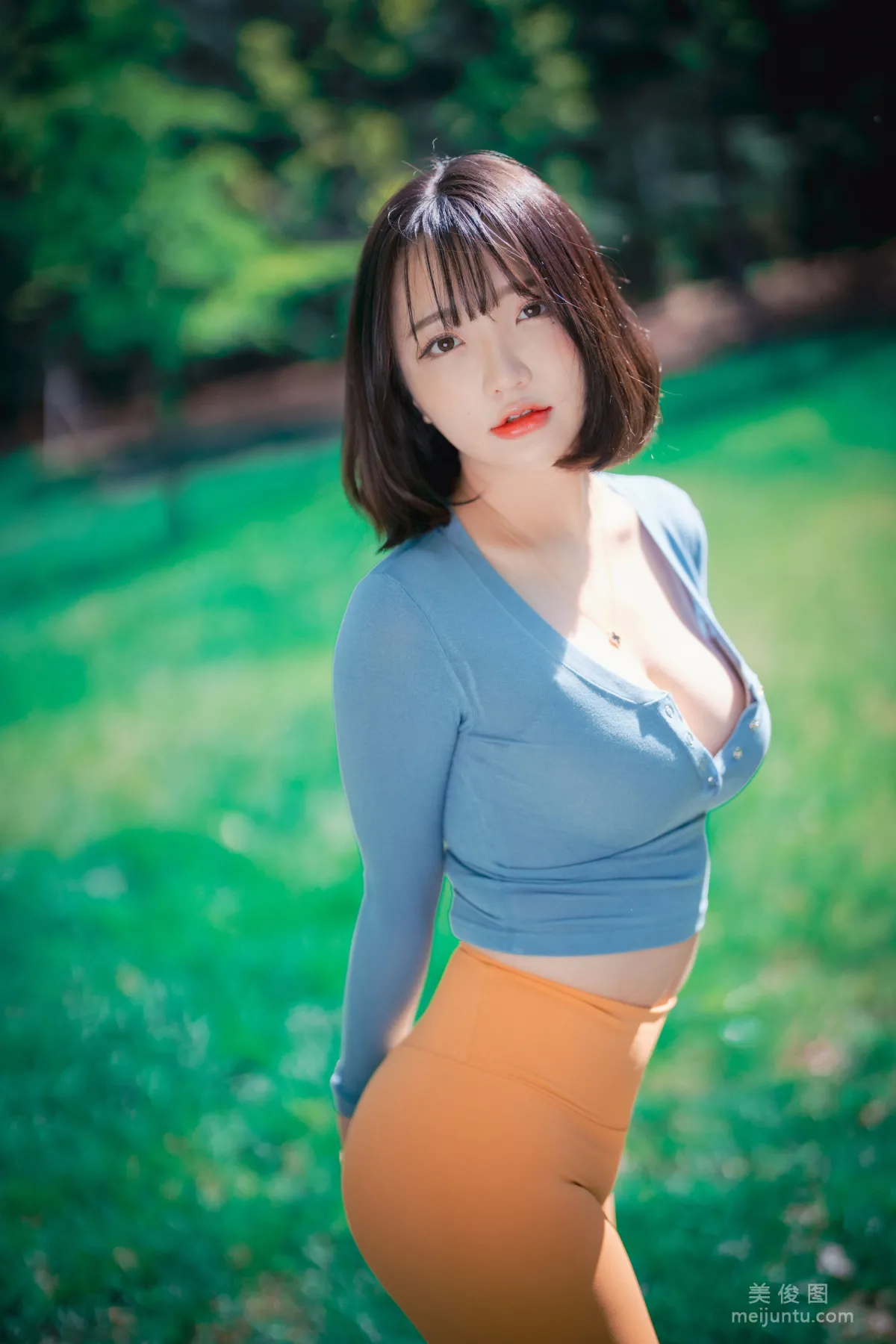 [DJAWA] Yeeun - Naughty Trekking 寫真套圖 17