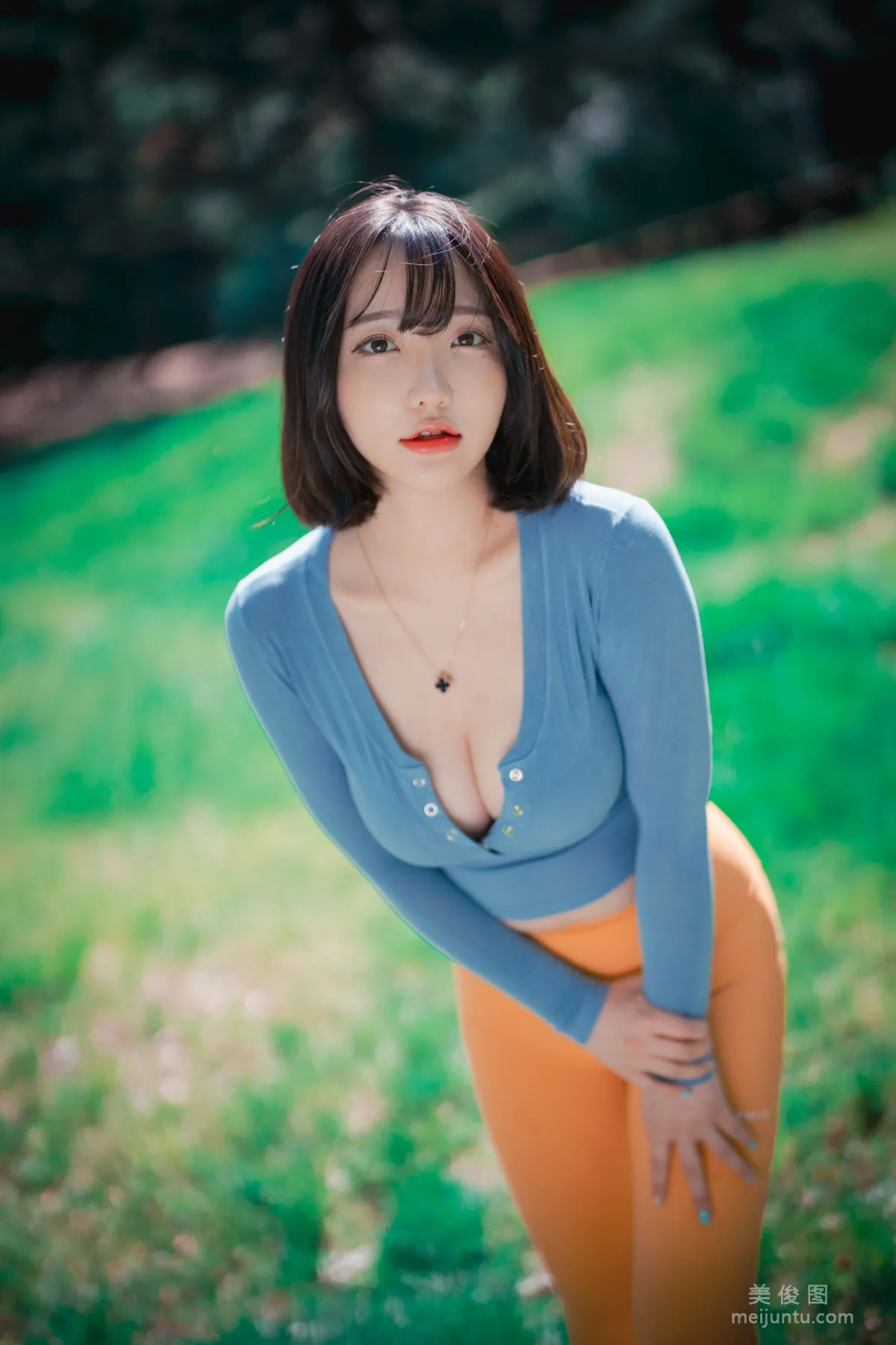 [DJAWA] Yeeun - Naughty Trekking 寫真套圖 4