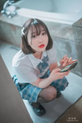 [DJAWA]  Yeeun - Swimming Lessons #6 寫真套圖
