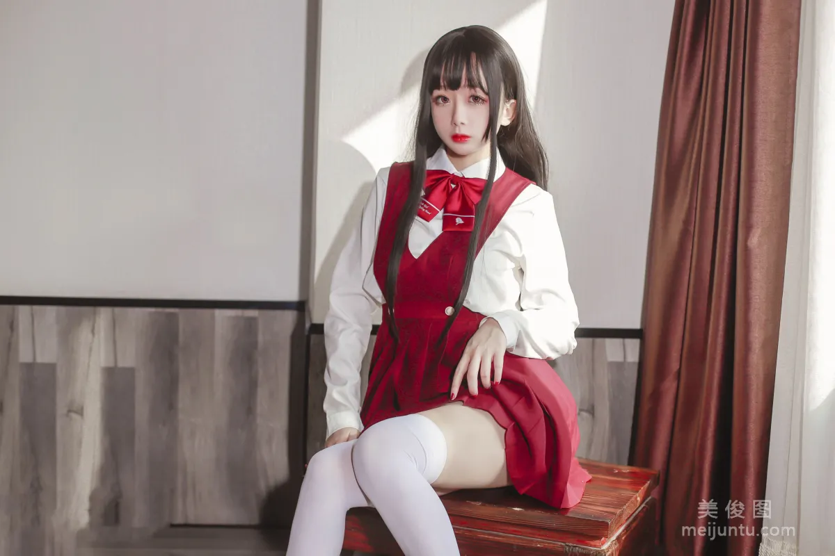 [喵糖映畫] VOL.450 一襲紅裙 寫真套圖 19