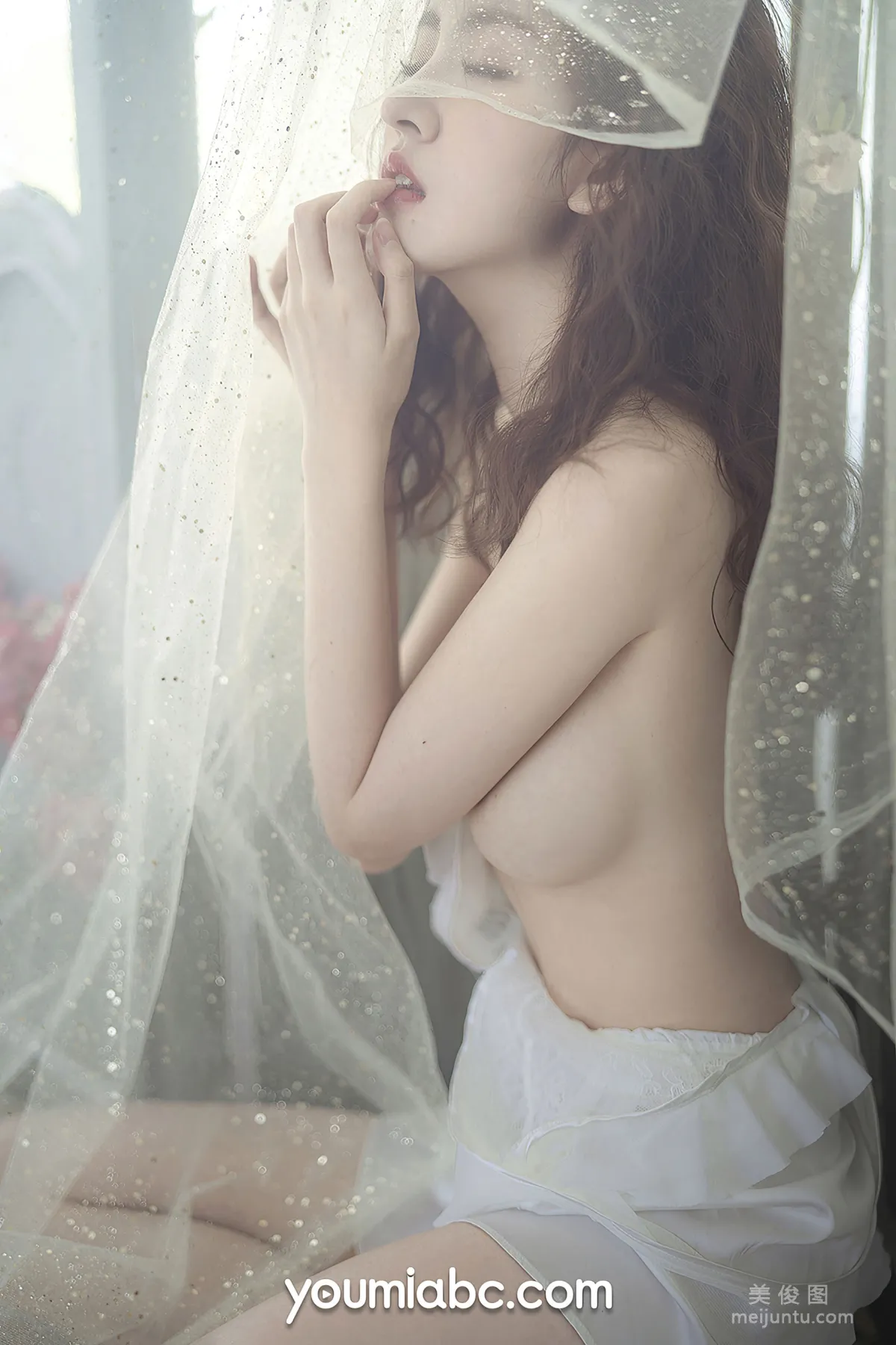[尤蜜YouMi]  沈梦瑶 - 伊甸园32