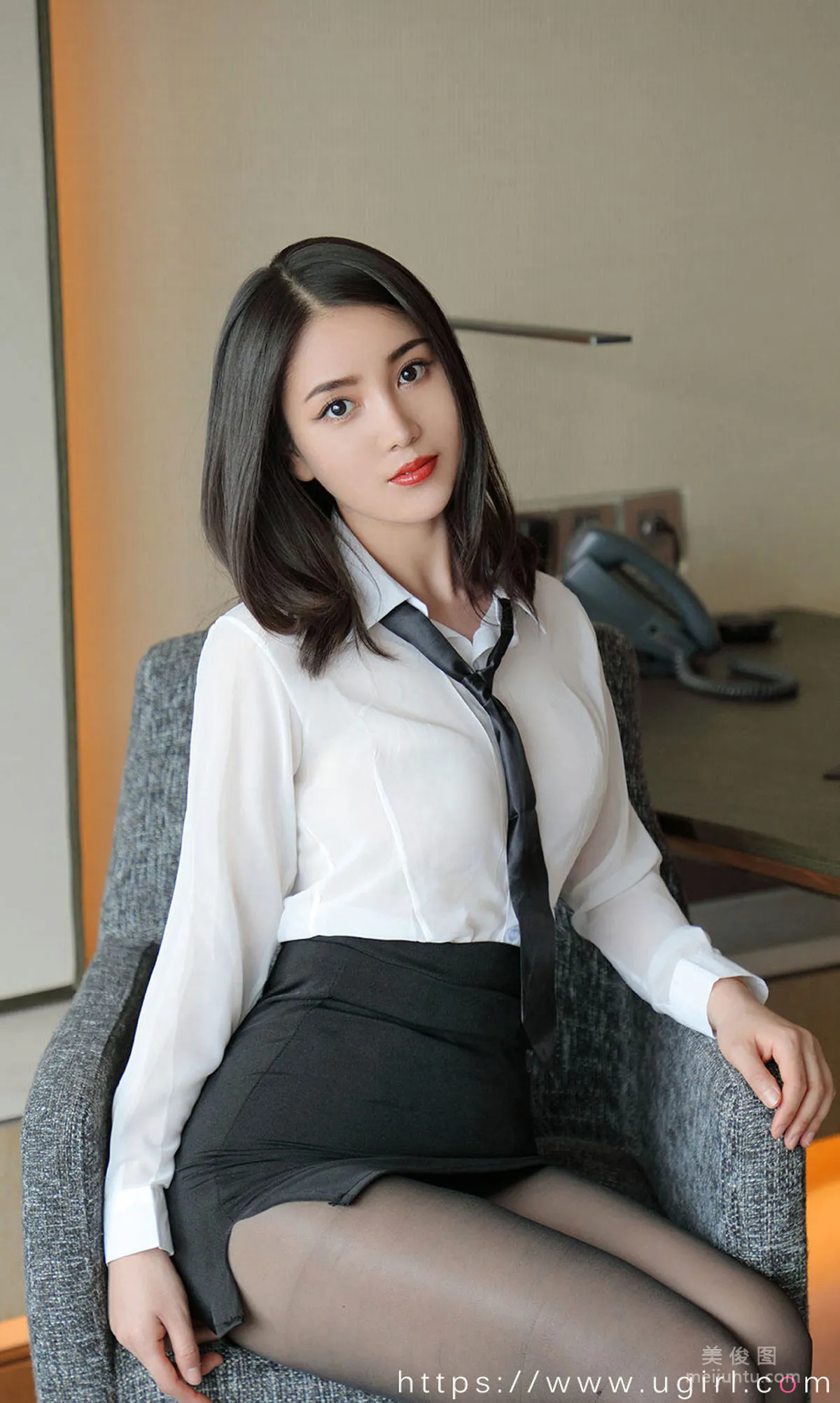 [爱尤物Ugirls] No.2119 王慧慧 - 爱是工作内容8