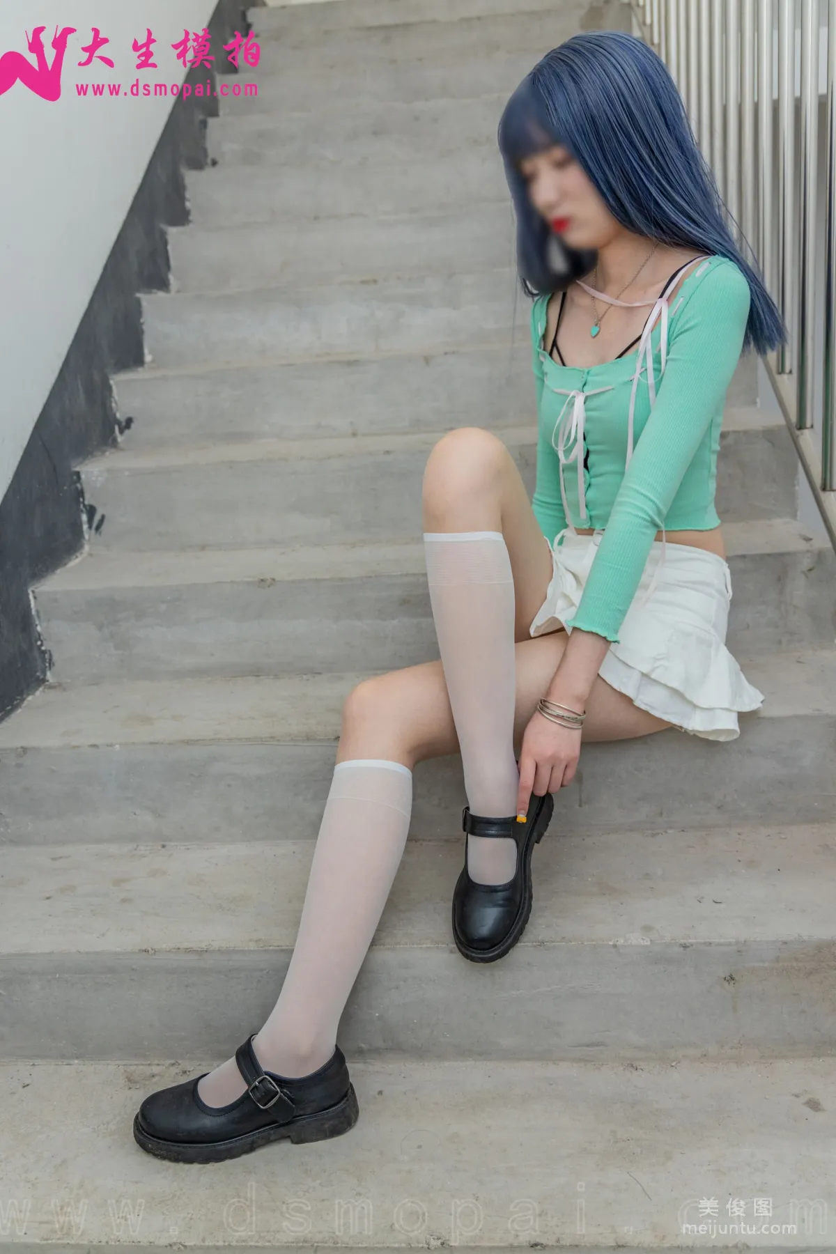 [DaSheng] NO.234 Li Li, Stairwell Beautiful Stockings Photo Set photo 4