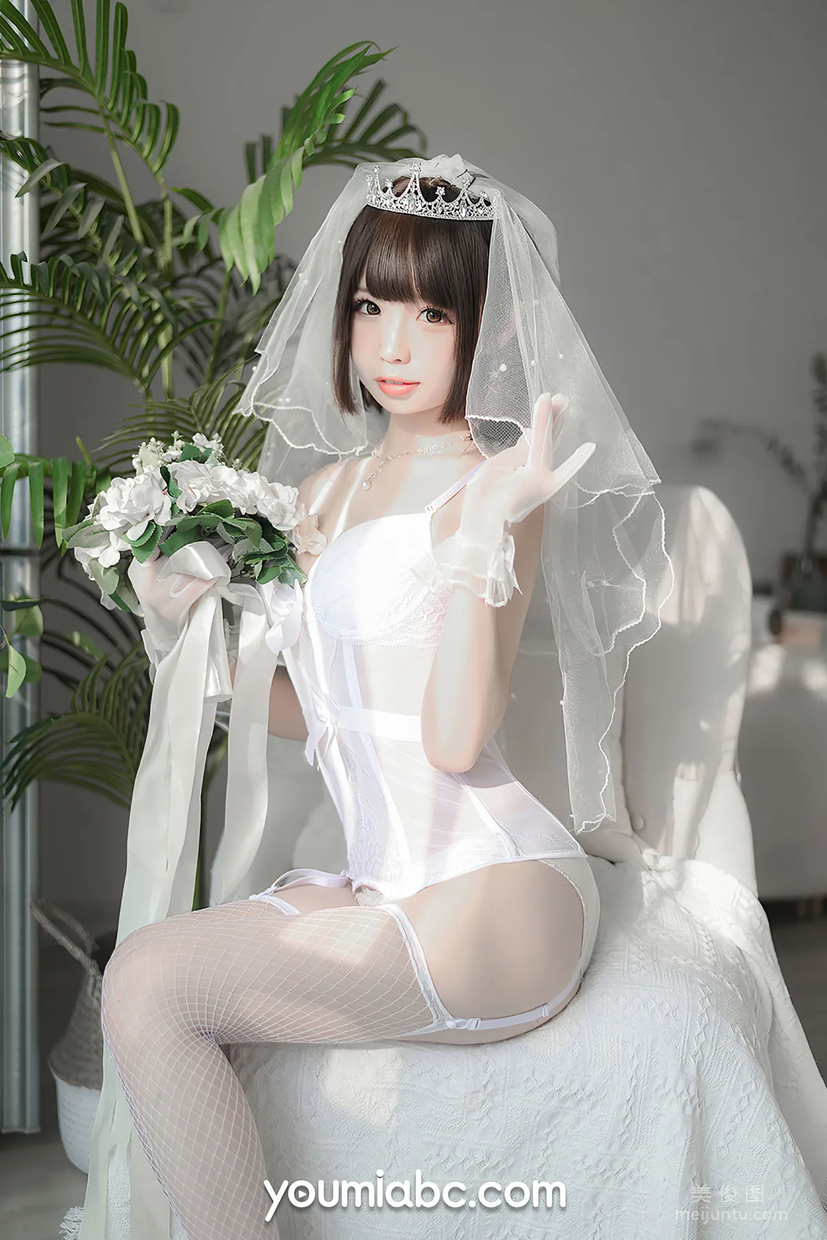 [尤蜜YouMi] 甜椒妙妙mio - 白皙花嫁 8