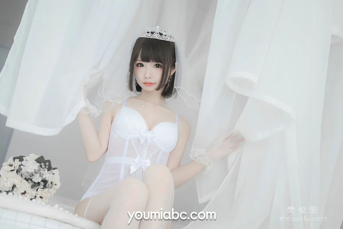[尤蜜YouMi] 甜椒妙妙mio - 白皙花嫁 39