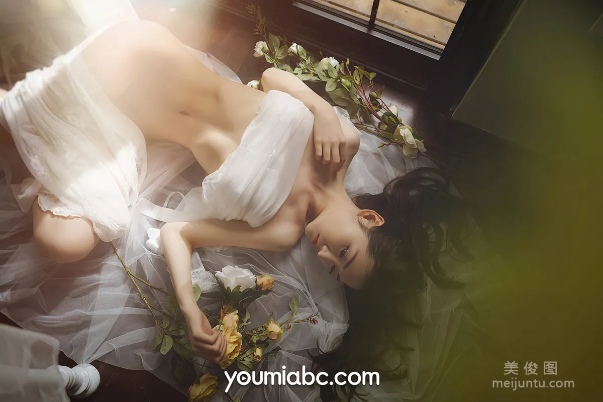 [YouMi] Shen Mengyao - White Light Mature Dream photo 18
