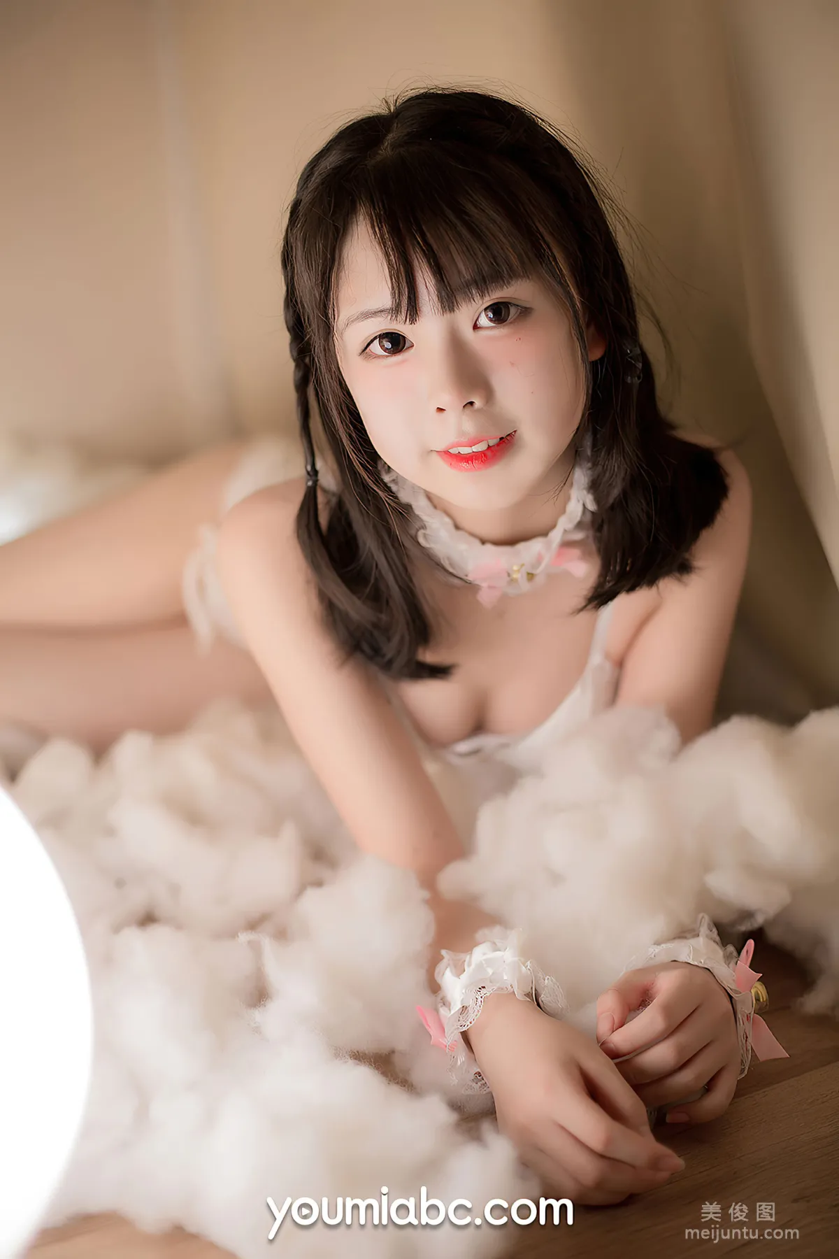 Xiang Xiaoyuan: YouMi photo 8