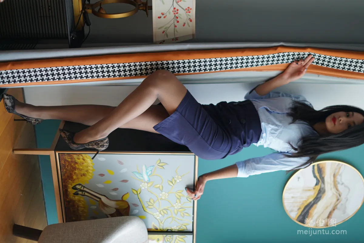 [Yiwen Yinghua] YW009 Meng Meng 'Blue Professional Outfit' Photo Set photo 117