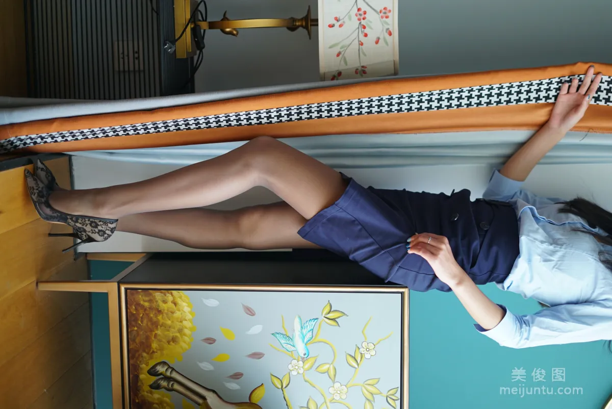 [Yiwen Yinghua] YW009 Meng Meng 'Blue Professional Outfit' Photo Set photo 114