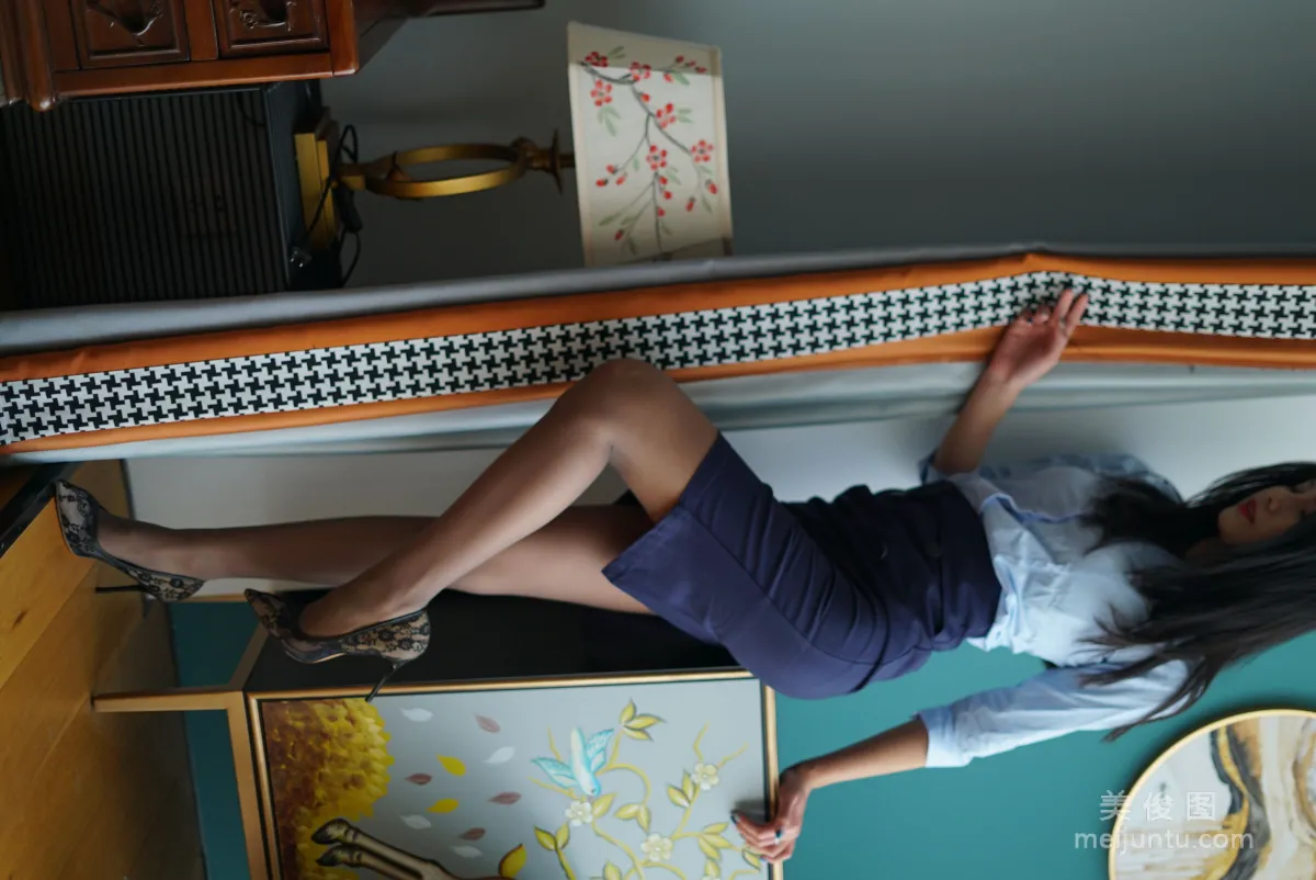 [Yiwen Yinghua] YW009 Meng Meng 'Blue Professional Outfit' Photo Set photo 116