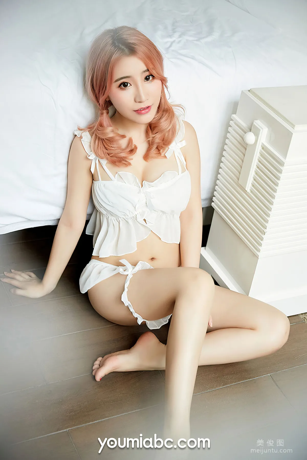Fei Yueying: YouMi photo 21