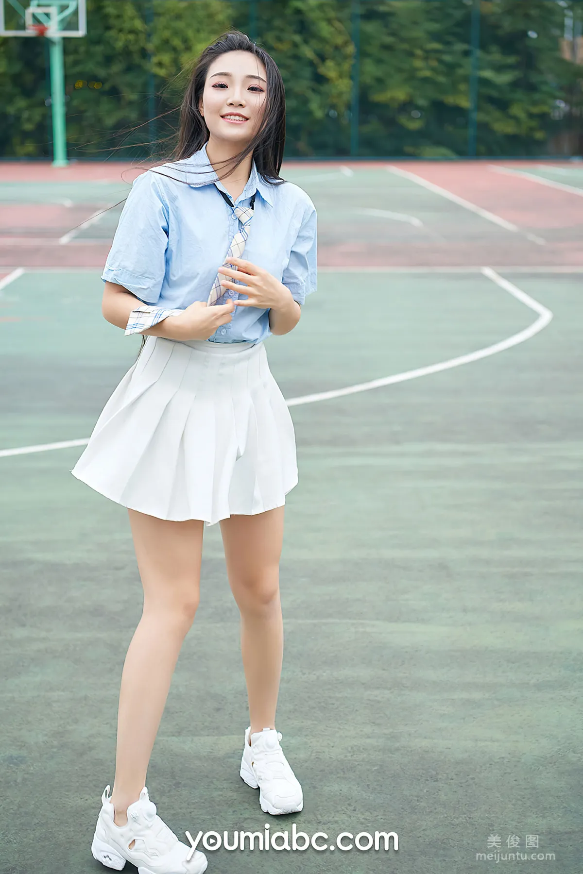 Xu Wenting: YouMi photo 5