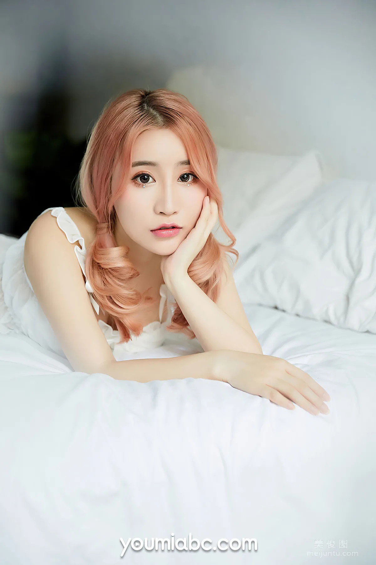 Fei Yueying: YouMi photo 27