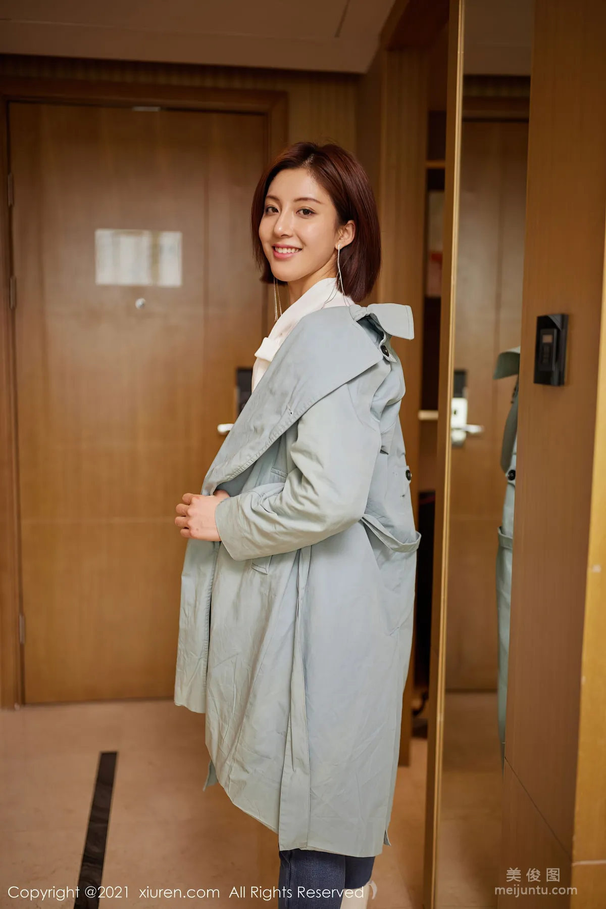 [XiuRen] No.3298 Lin Wenwen yooki, Jeans Theme Photos photo 2