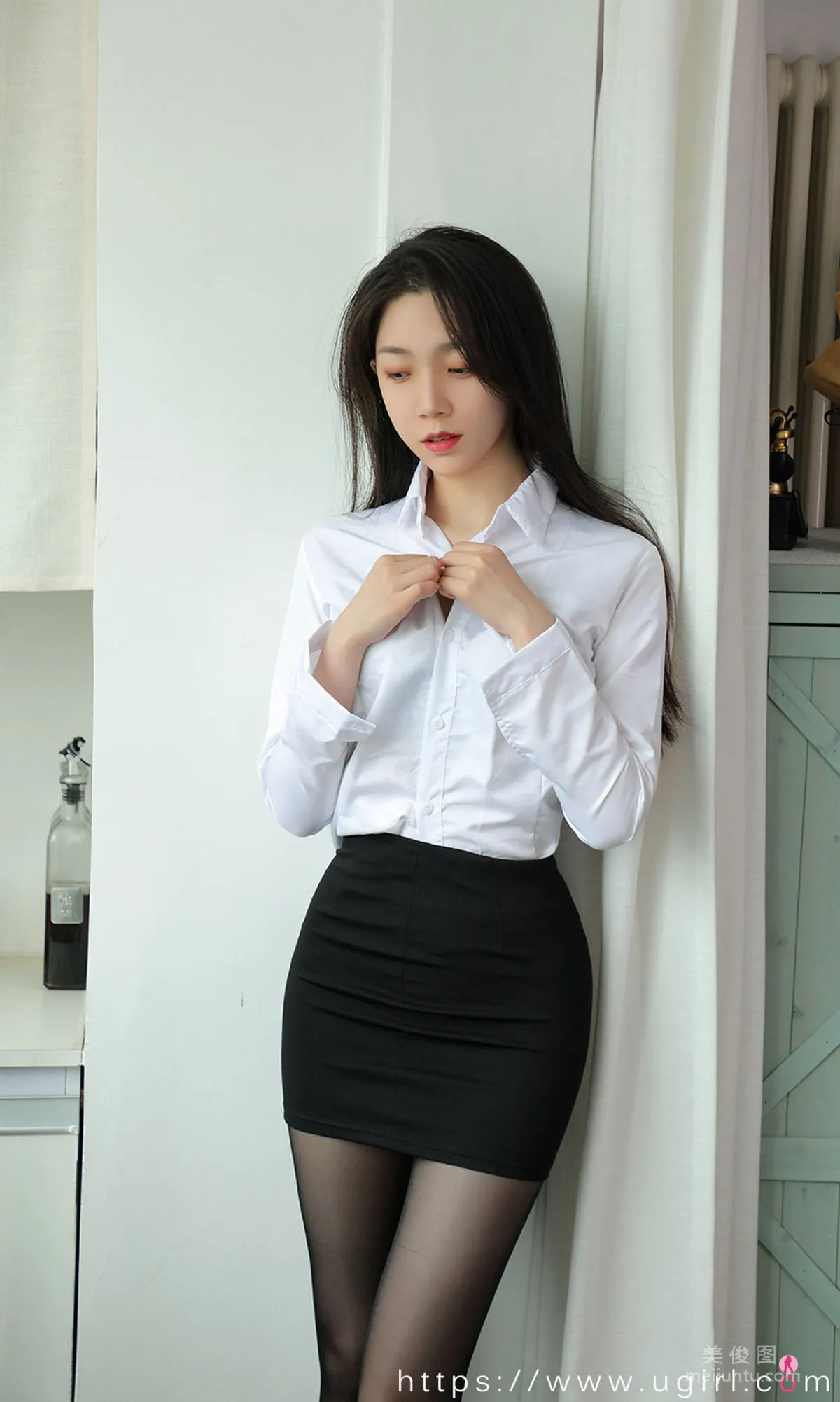 [尤果圈Ugirls] No.2069 小桃子 - 辦公室情敵 17