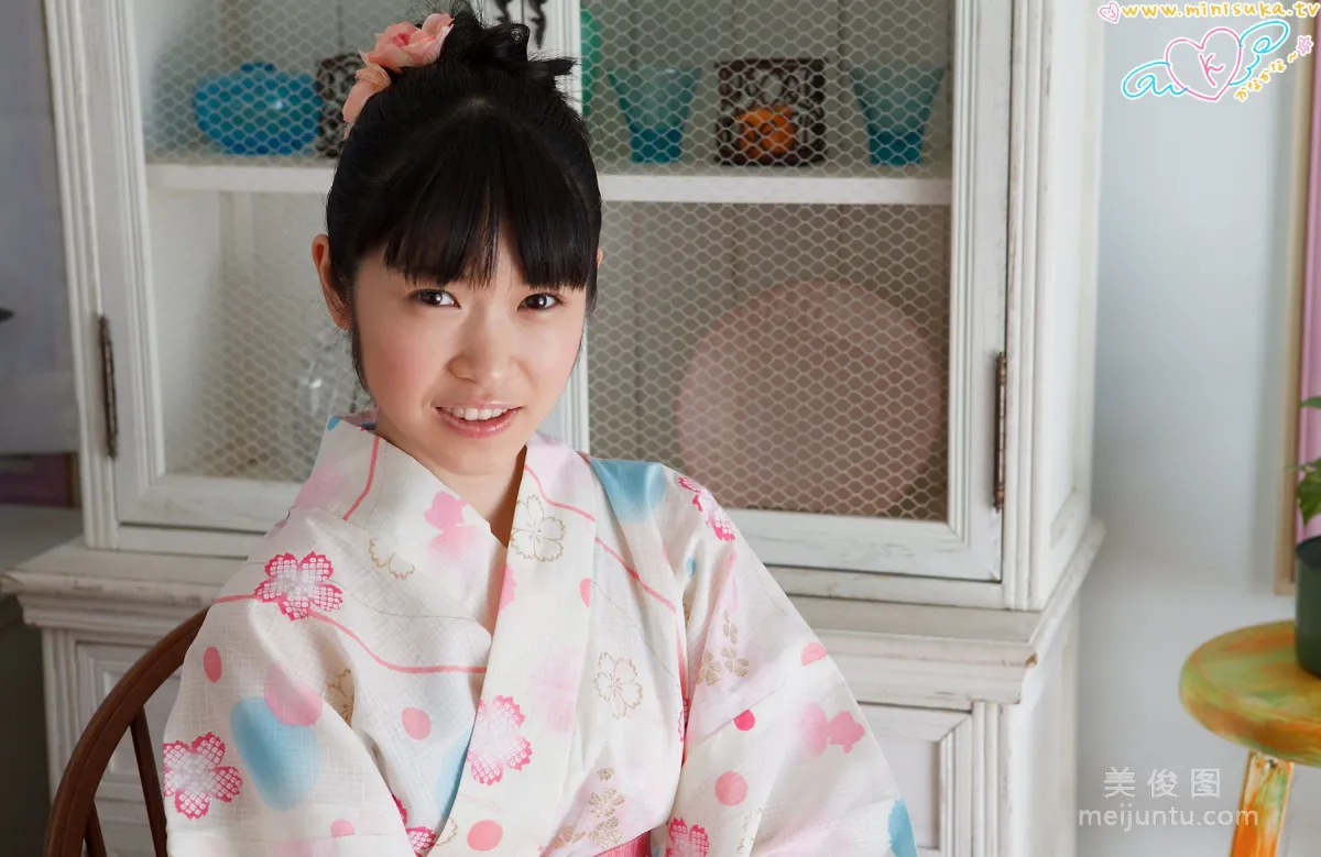 [Minisuka.tv] Kana Takasugi 高杉果那 - Revival Gallery 02 4