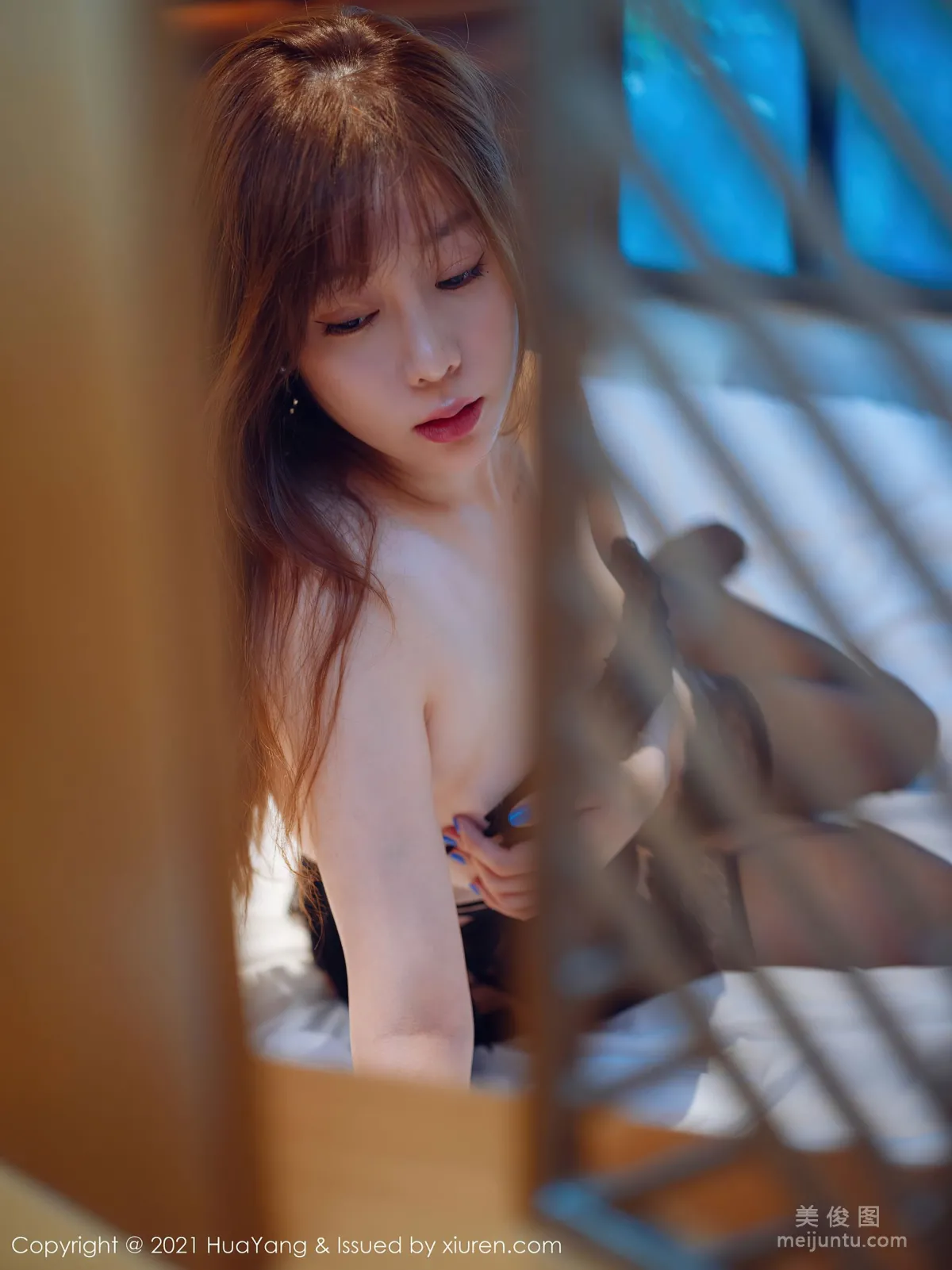 [花漾HuaYang] Vol.382 王雨纯 - 黑色镂空服饰的极致魅惑51
