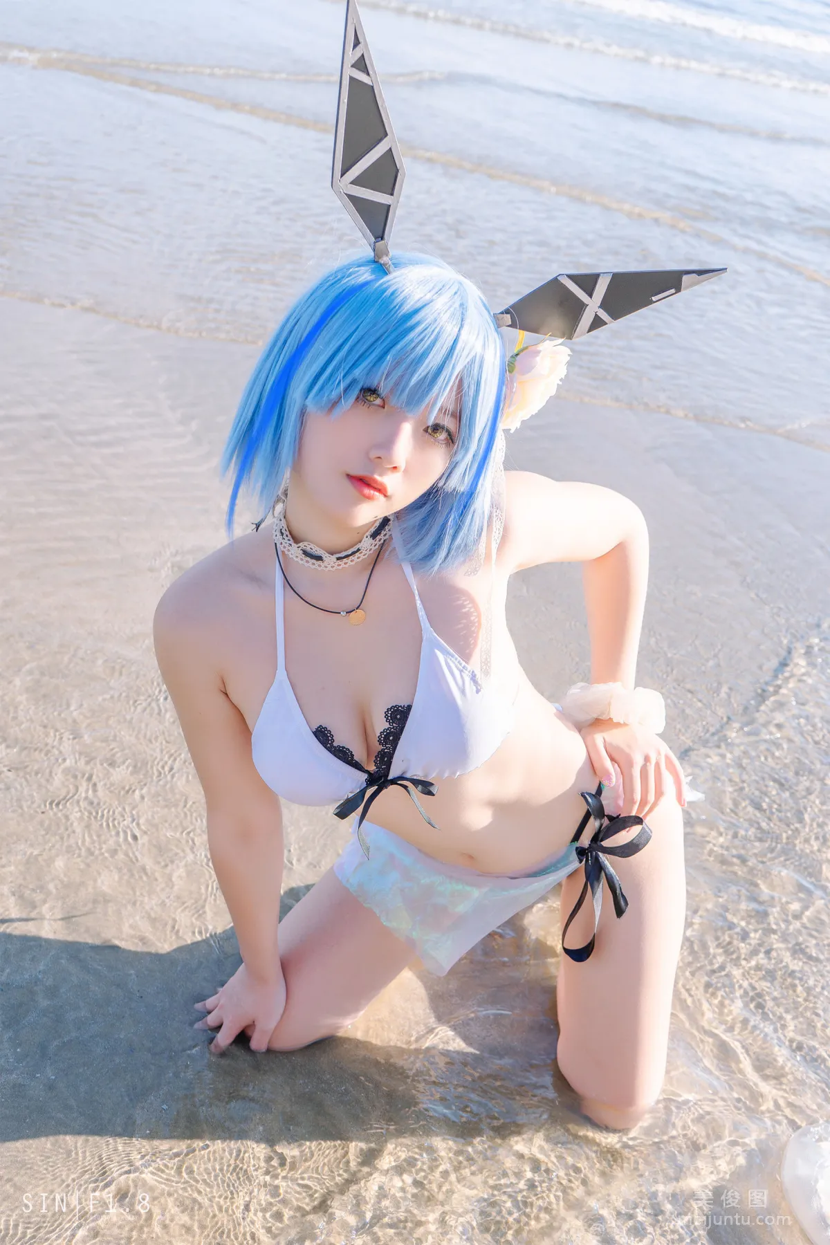 [COS福利] Messie Huang - Gascogne swimsuit 写真套图2