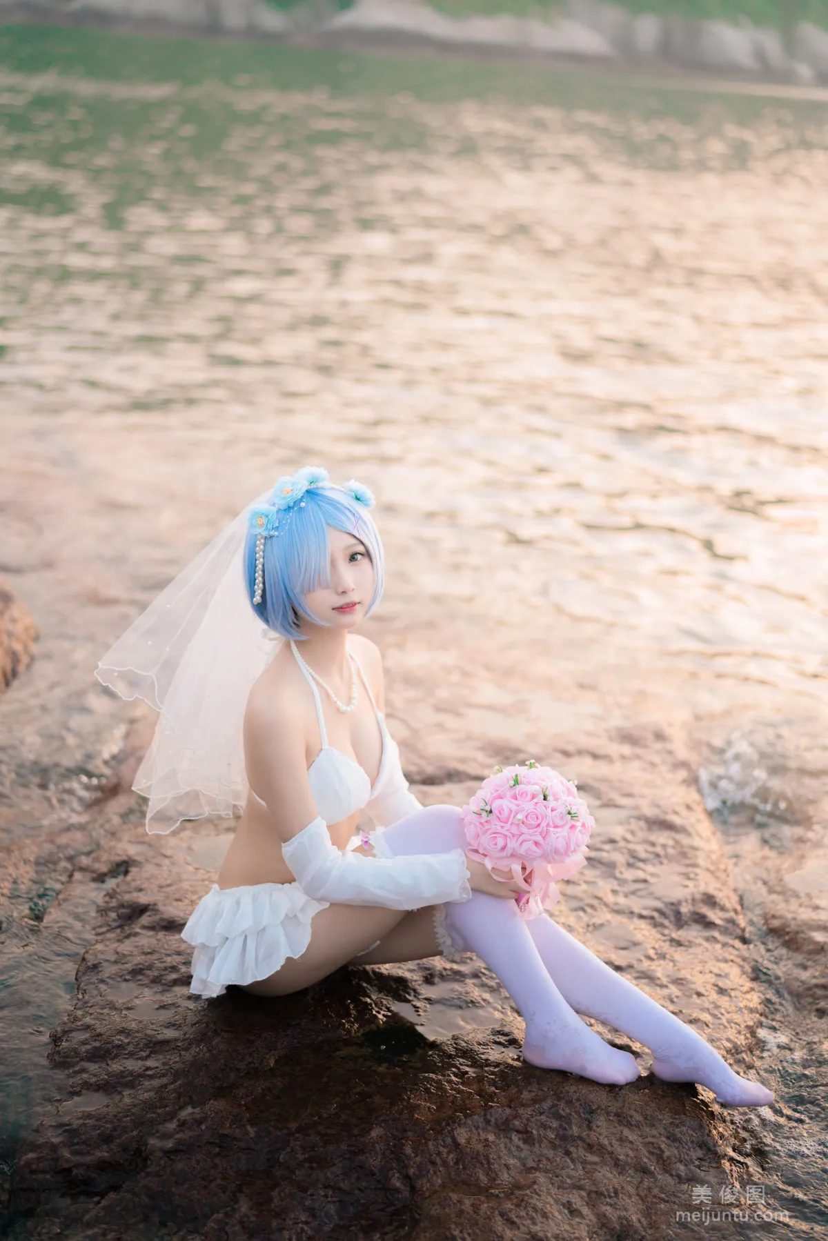 [COS Welfare] Cheng Zimiao - Rem Seaside Wedding Dress Bride photo 15