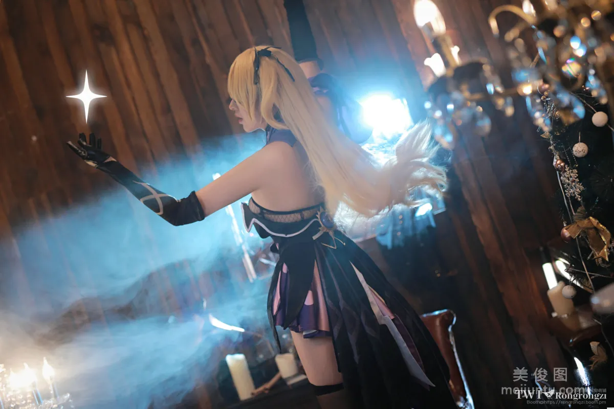 [Cosplay] Xiaorong Zaigu Gugu - Fischl Photo Set photo 12