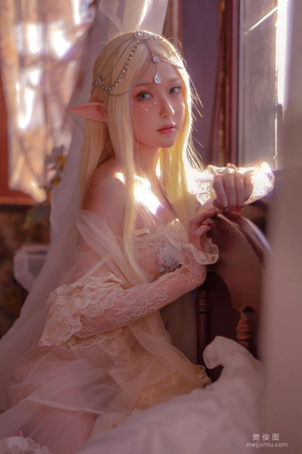 Anime Blogger Abao Yeshi Tuniang - Elf Photo Set photo 3