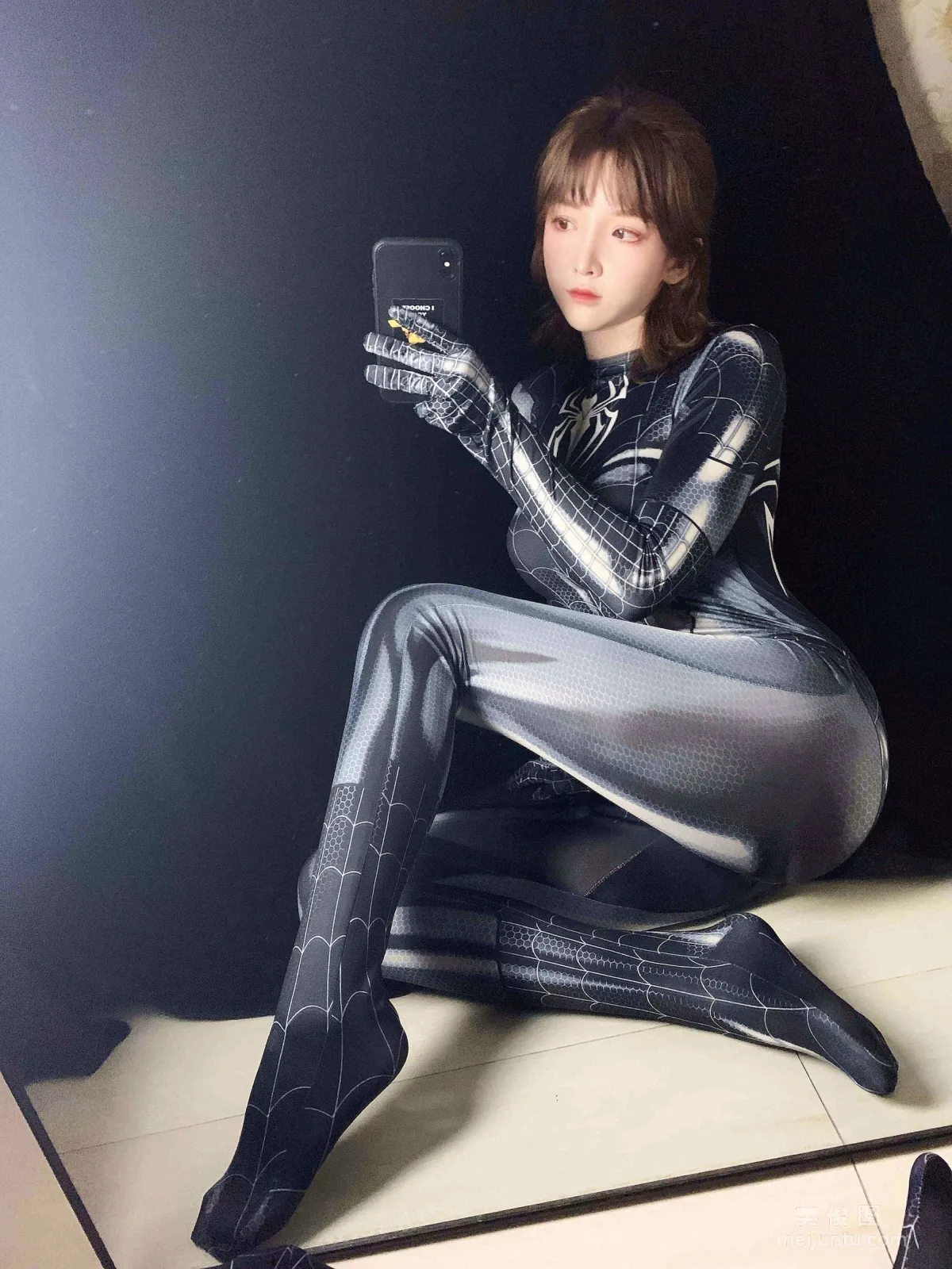 Yixiao Yangze: Web Idols photo 2