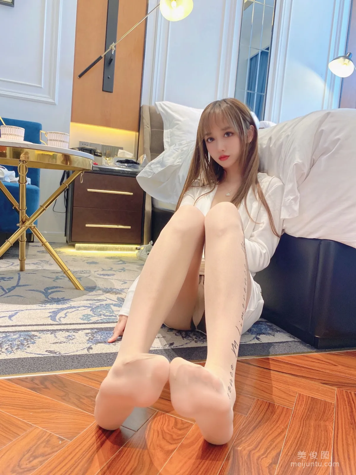 [COS] Mixianxian sama, Meat Stockings and Legs Photo Set photo 17