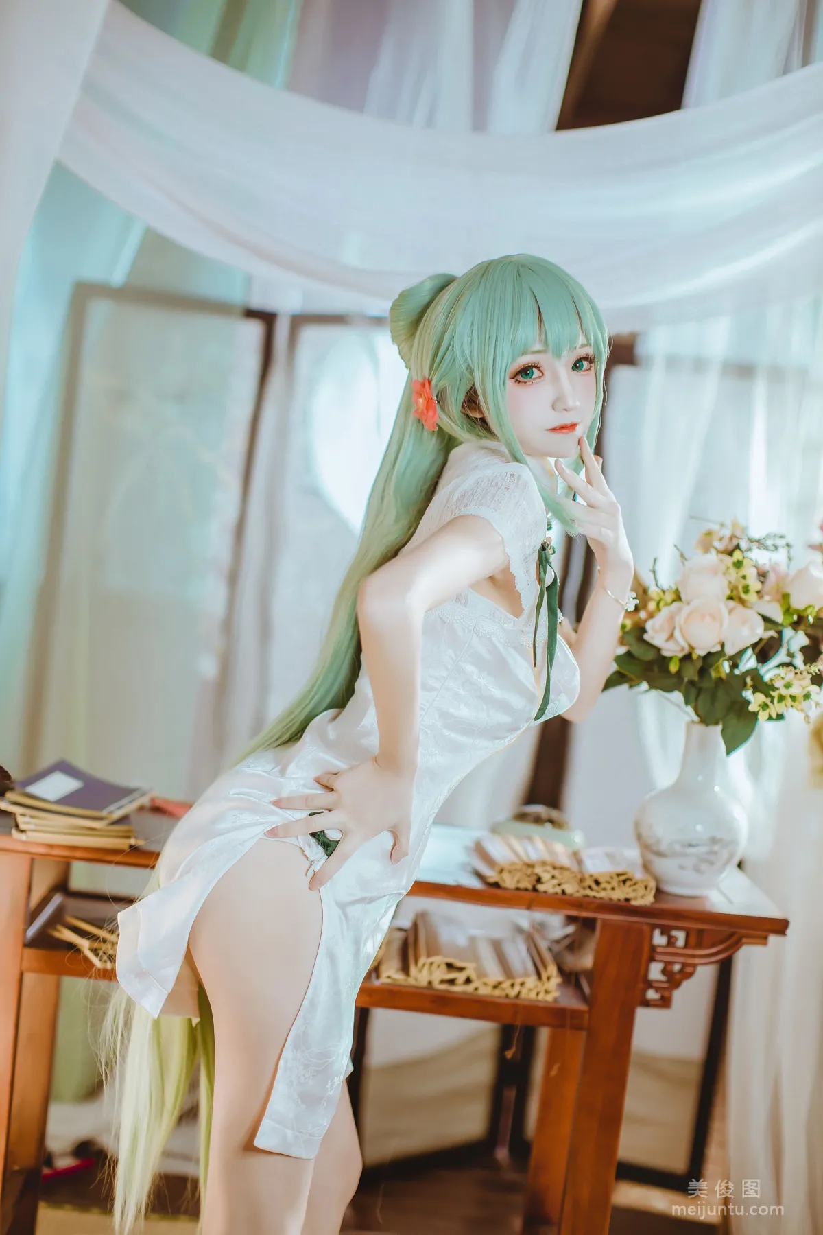 Coser Yiyi: Web Idols photo 4