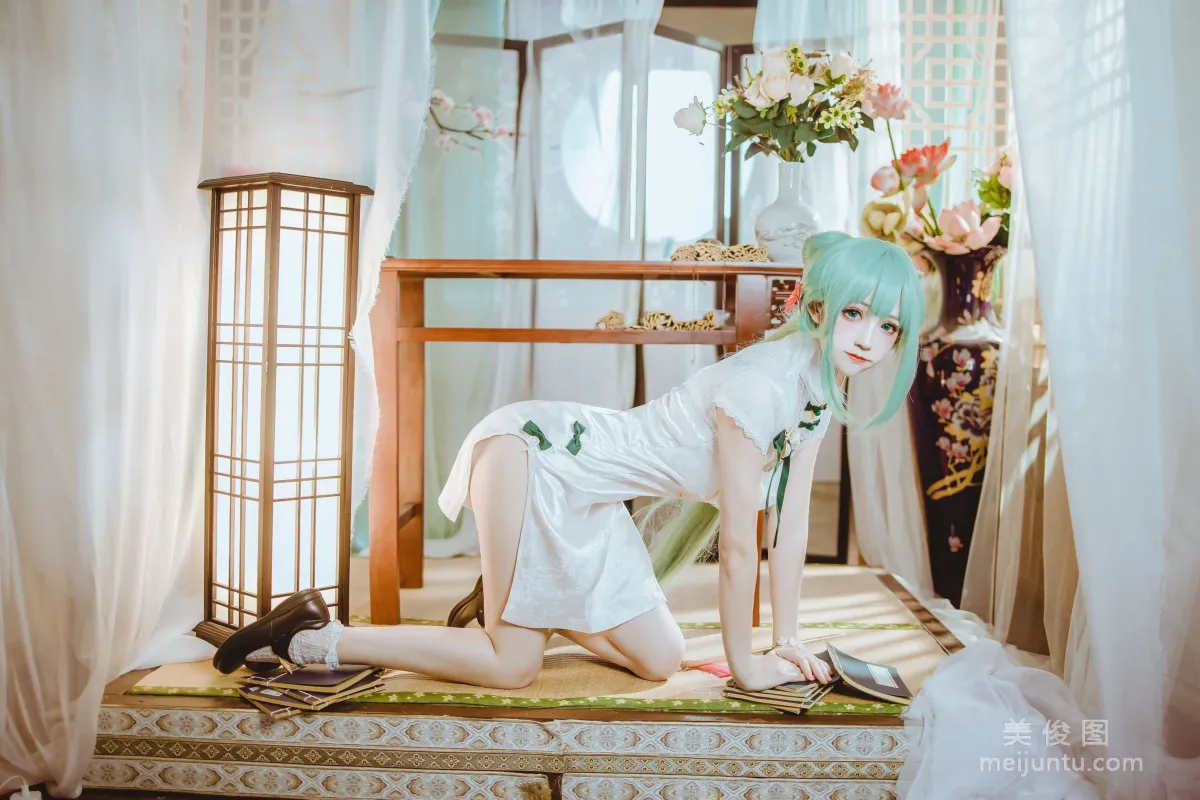 Coser Yiyi: Web Idols photo 16