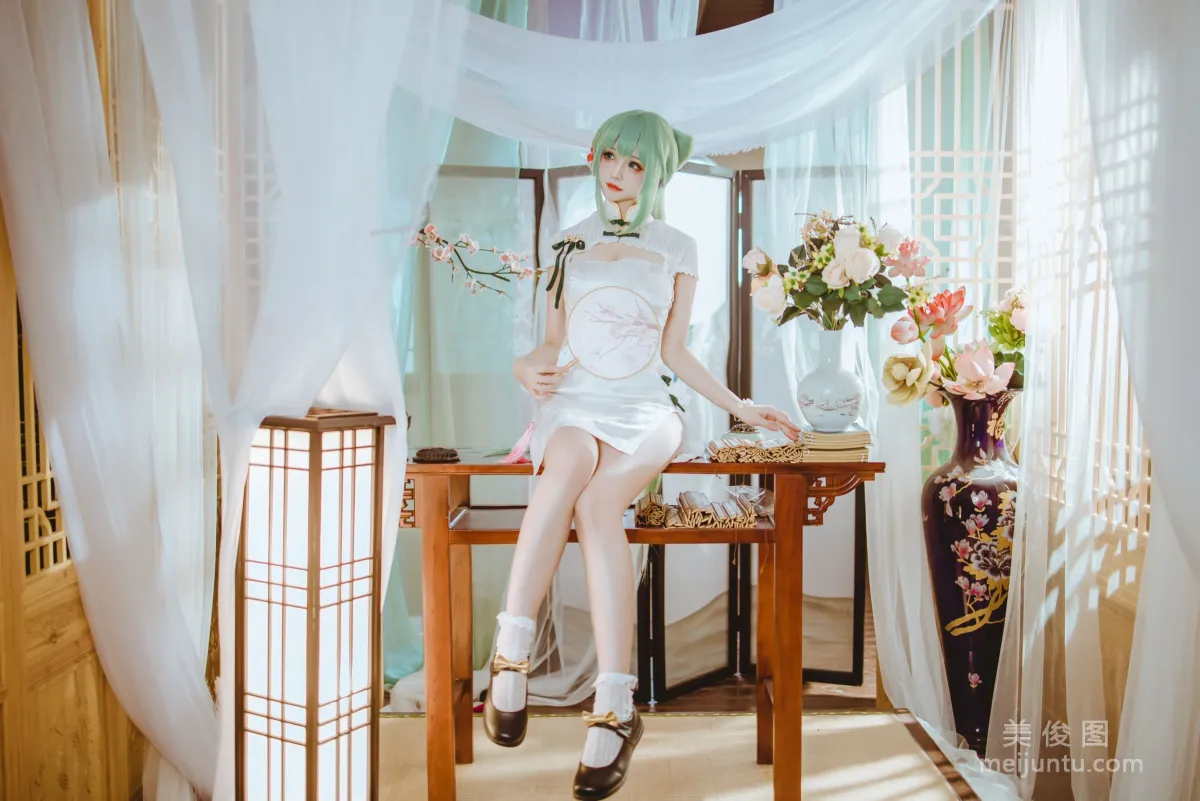 Coser Yiyi: Web Idols photo 7