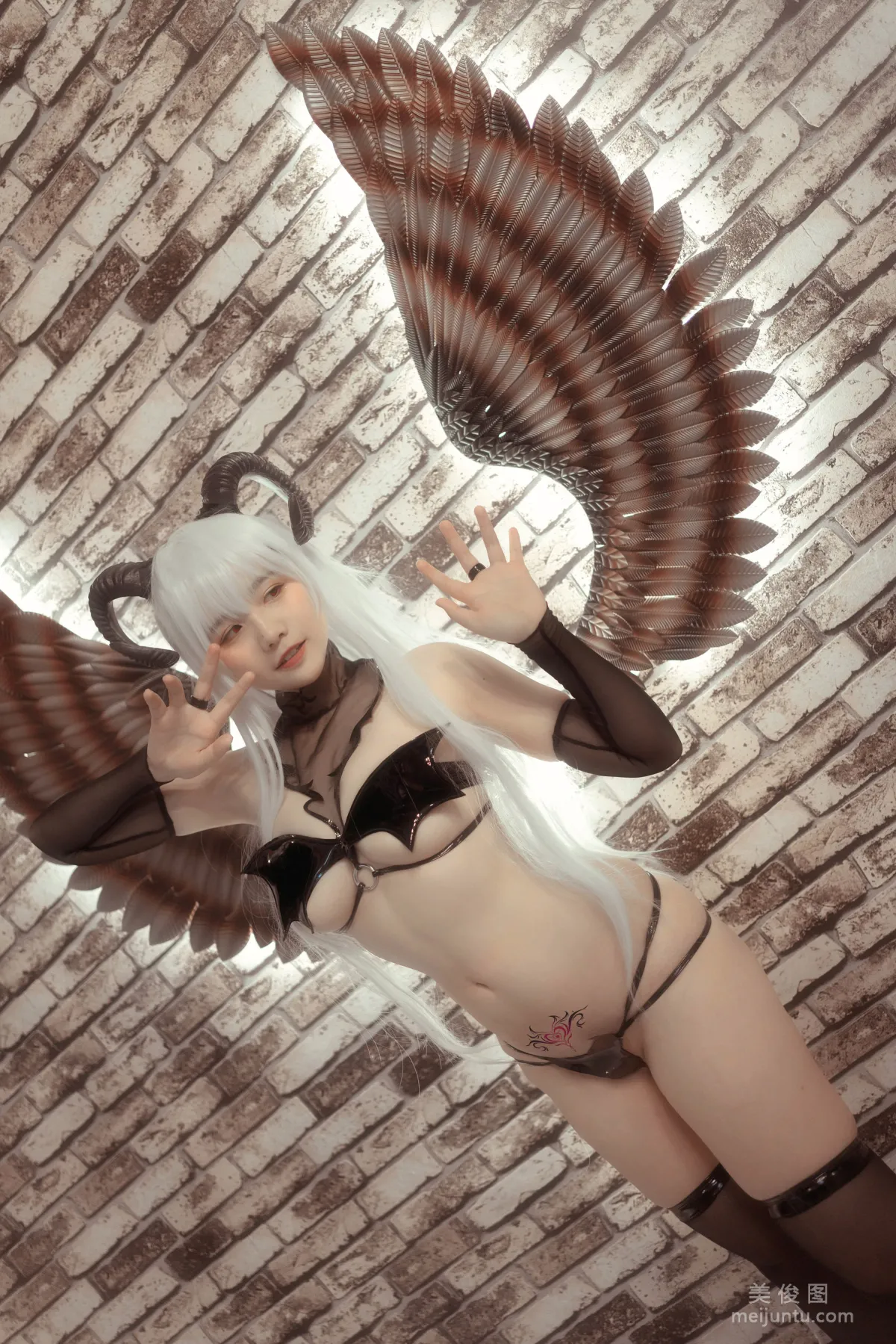 [COS Bonus] Aban Jintian Henkai Xin - Succubus Photo Set photo 36