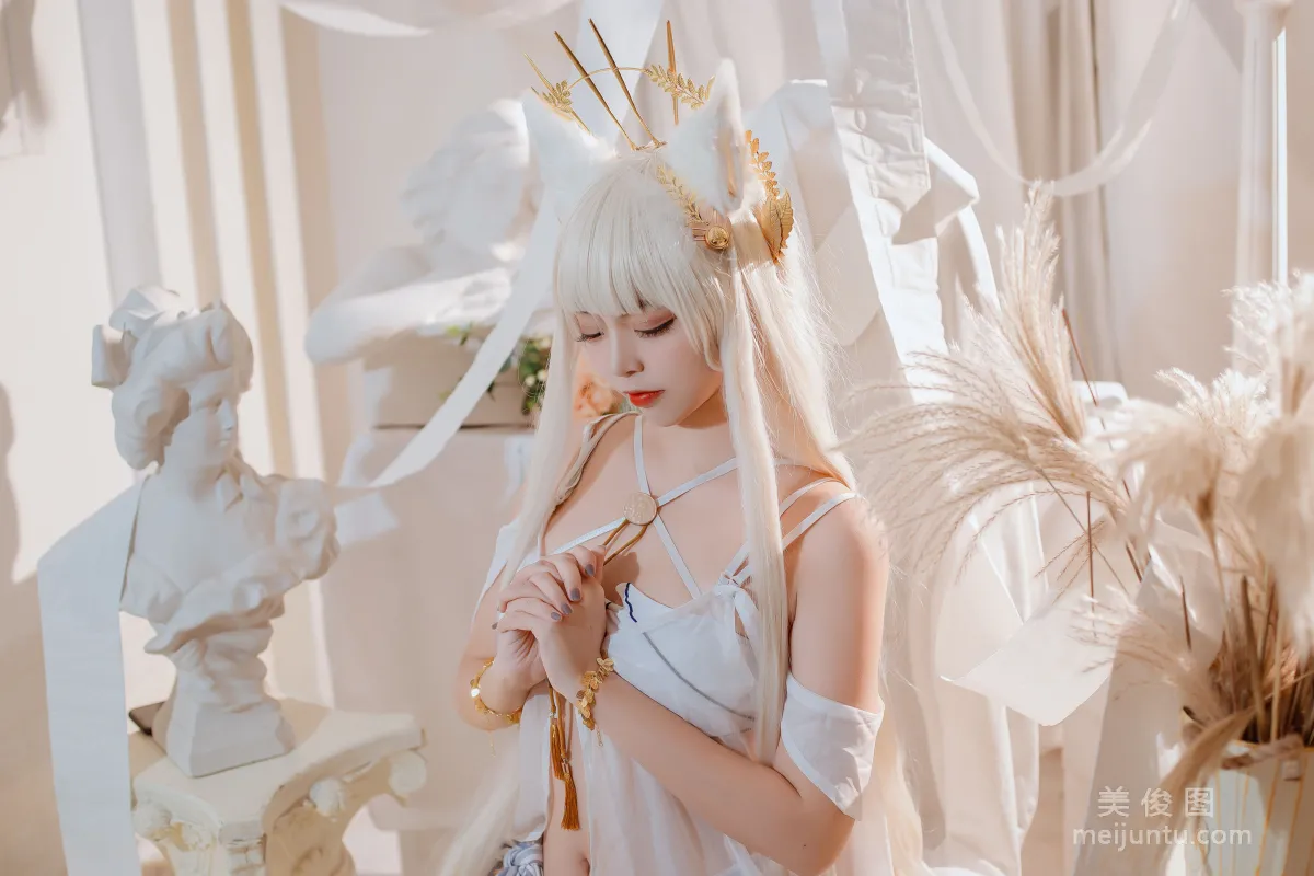 Erzuo Nisa: Web Idols photo 12