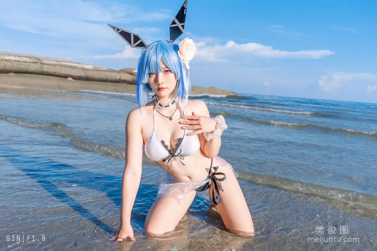 [COS福利] Messie Huang - Gascogne swimsuit 写真套图5