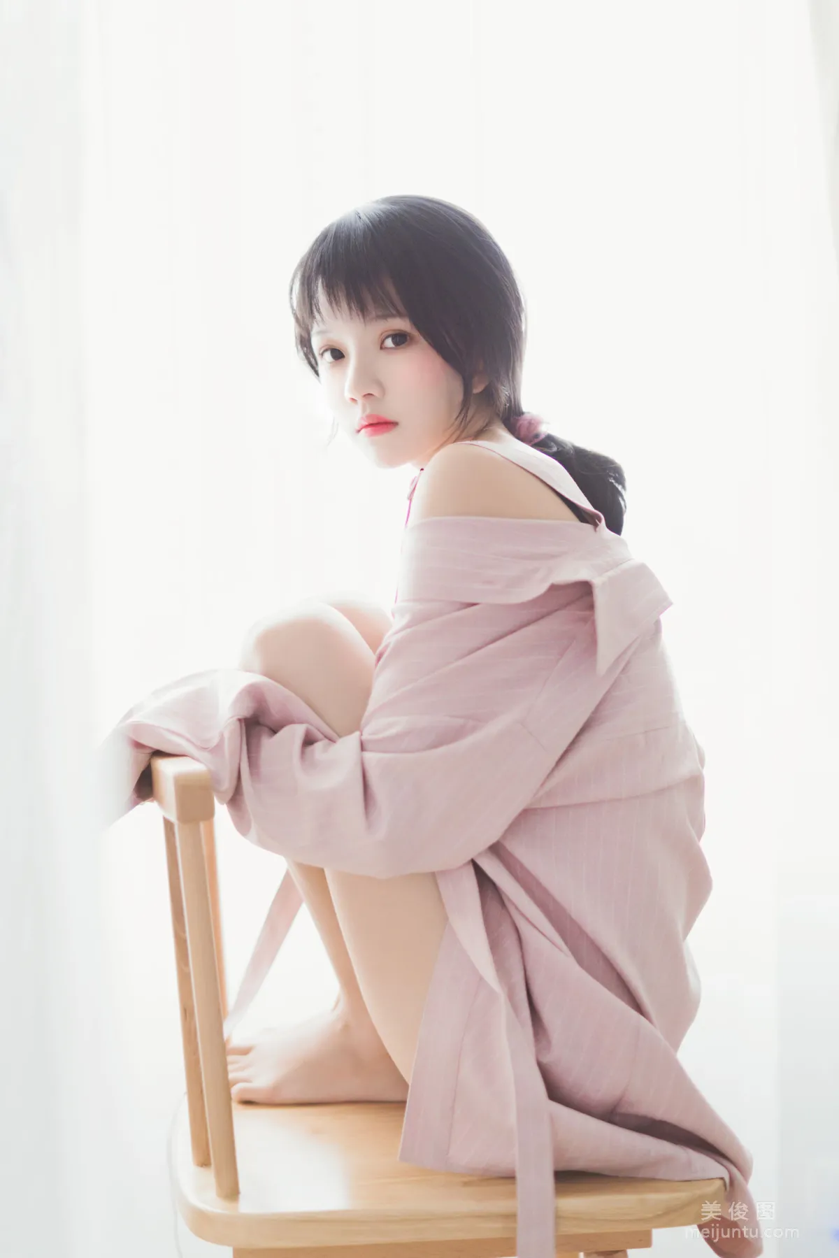 Ying Taomiao: Web Idols photo 7