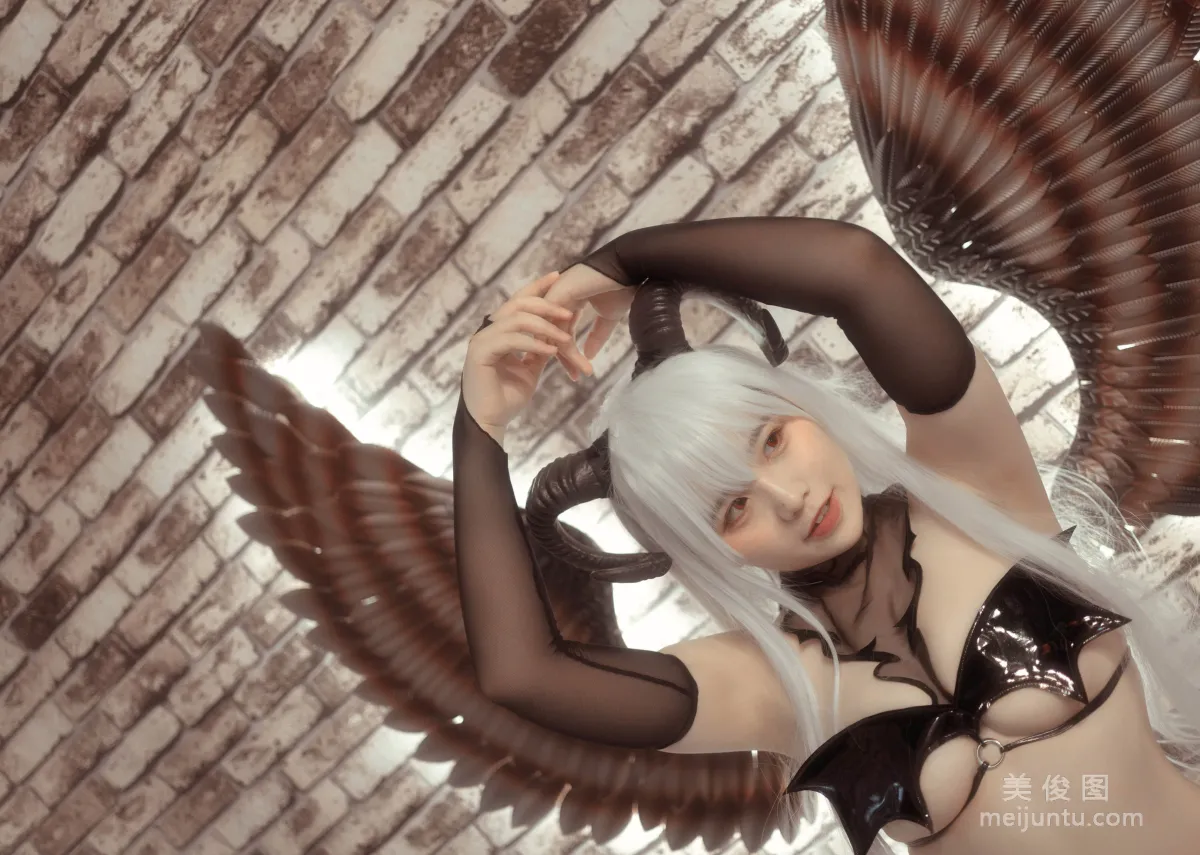 [COS Bonus] Aban Jintian Henkai Xin - Succubus Photo Set photo 27