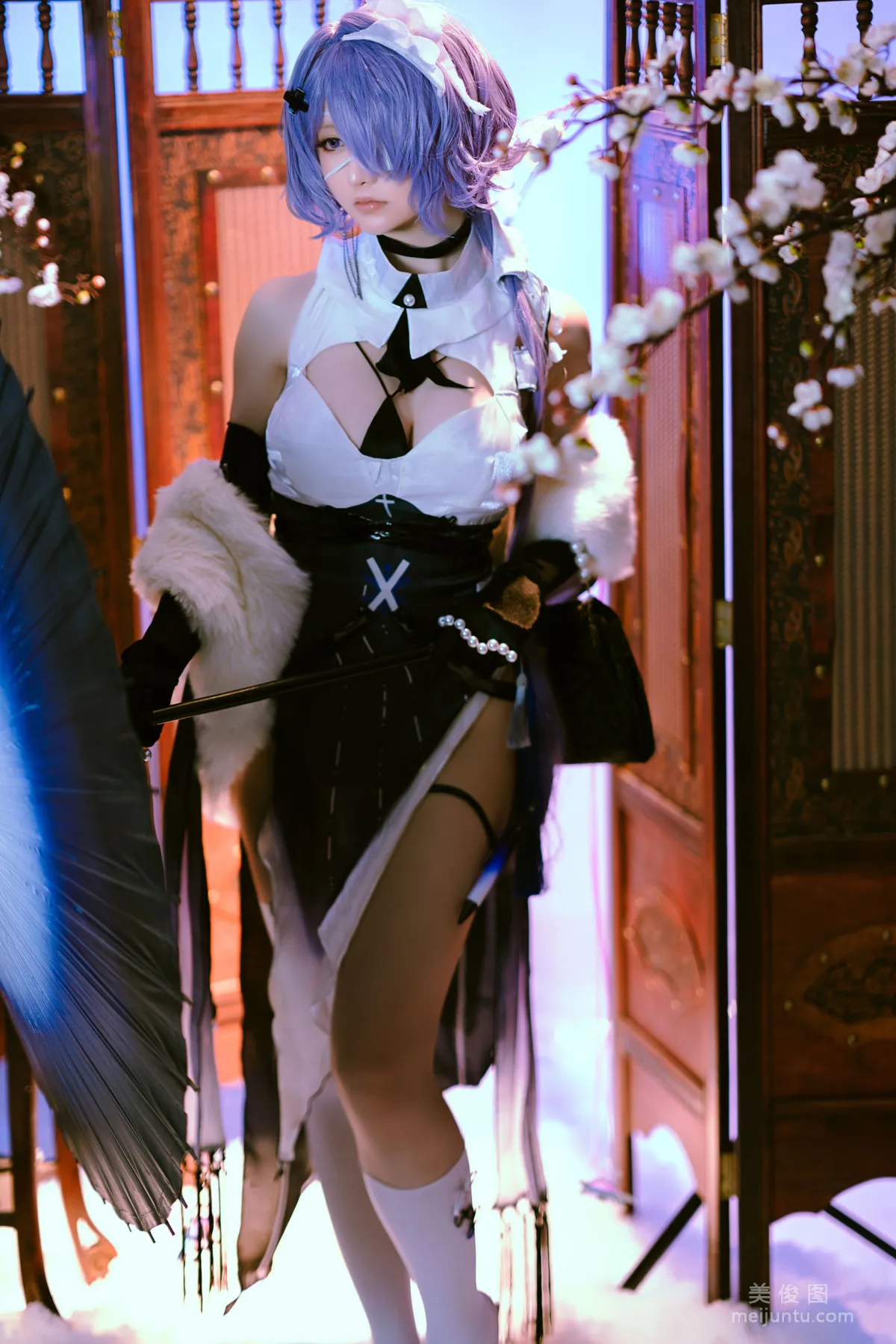 Coser Young Lady Xingzhi Chichi, Drizzle, Solitary Cold Peak Photo Set photo 8