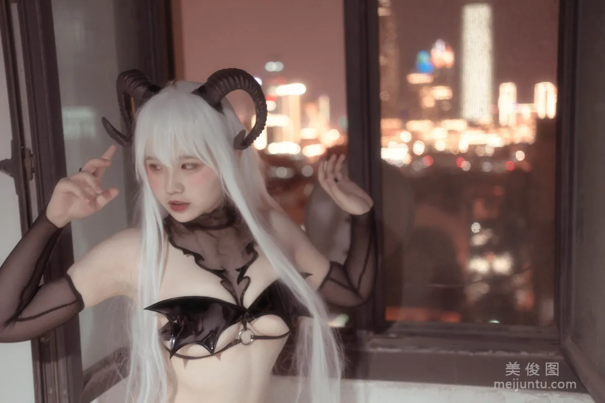 [COS Bonus] Aban Jintian Henkai Xin - Succubus Photo Set photo 21