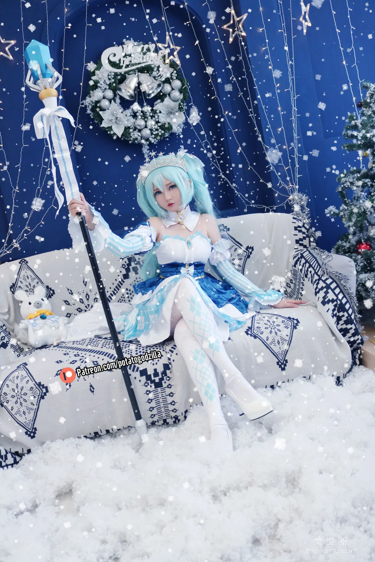 Coser小姐姐Potato Godzilla - Snow Miku17