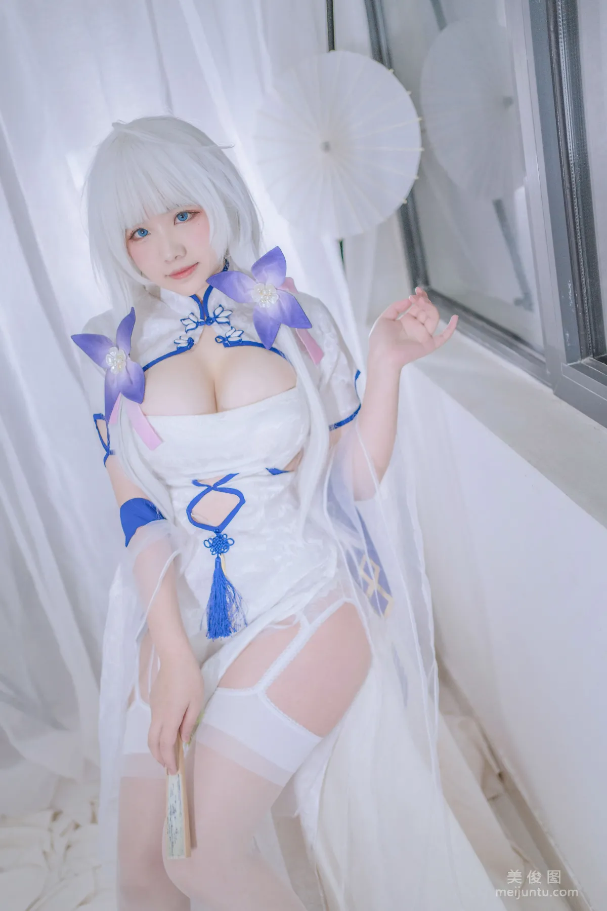 [COS] Aban Jintian Henkai Xin - Glorious Qipao Photo Set photo 2