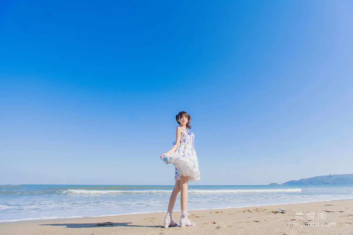 Ying Taomiao: Web Idols photo 3