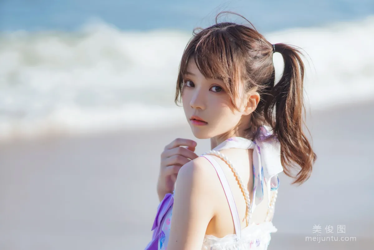 Ying Taomiao: Web Idols photo 8