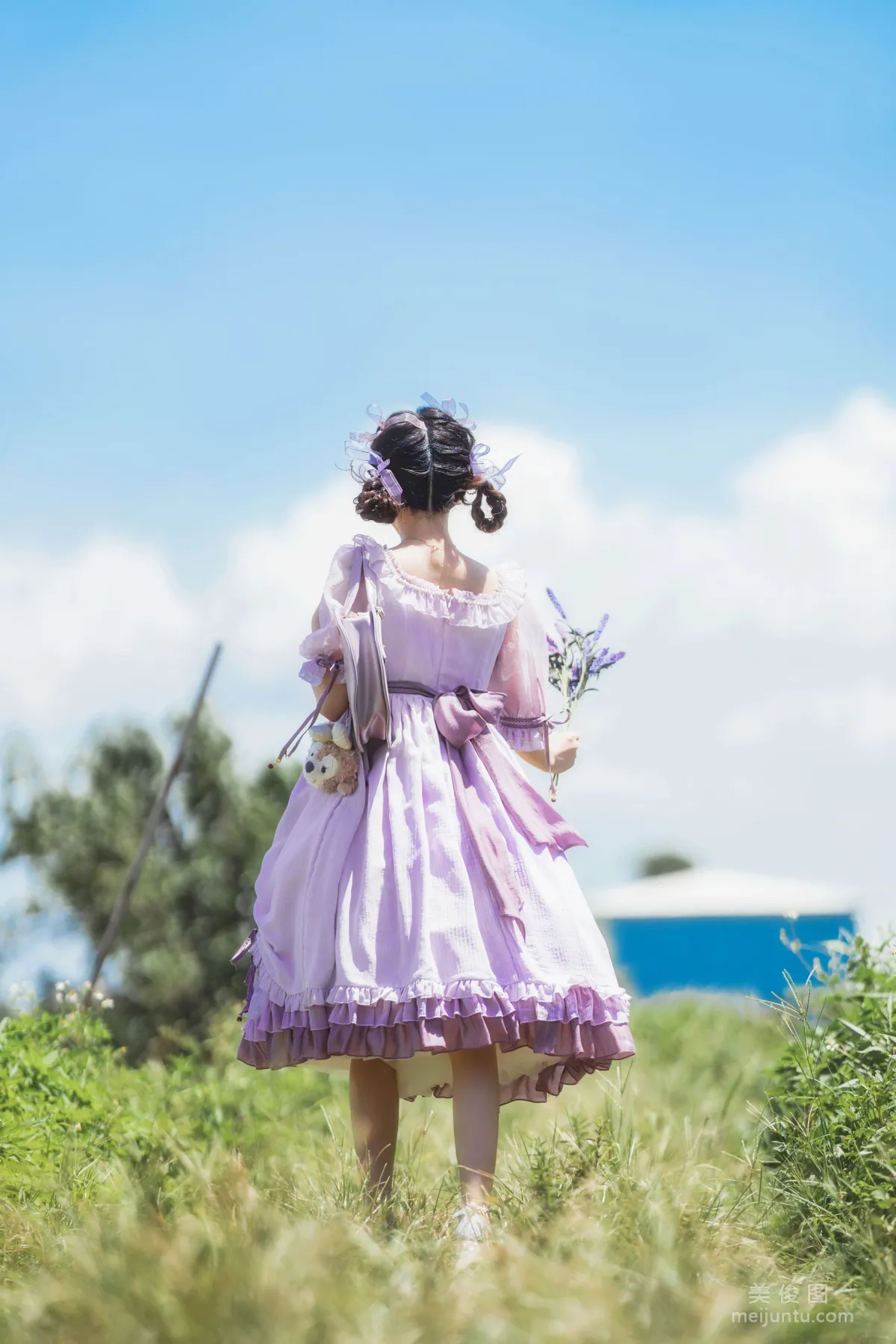 Ying Taomiao: Web Idols photo 3