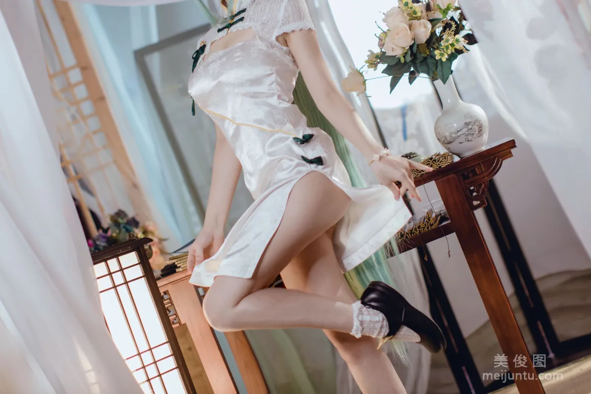 Coser Yiyi: Web Idols photo 25