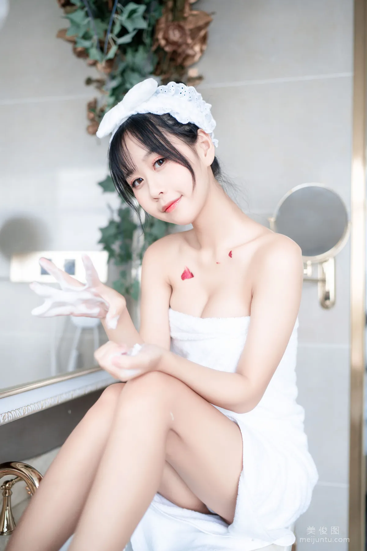 [Cosplay Collection] Sunny Beauty Mengyaer o0 - Bath Towel photo 8
