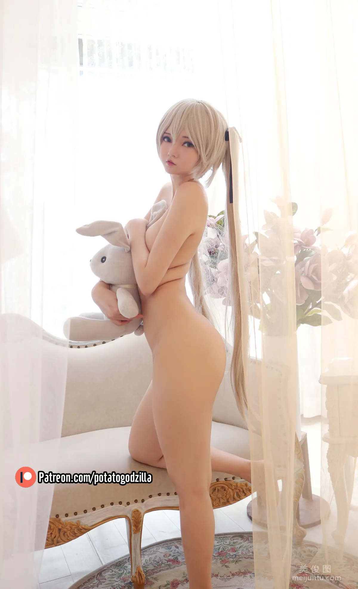 Coser小姐姐Potato Godzilla - Sora Kasugano Bunny Suit29