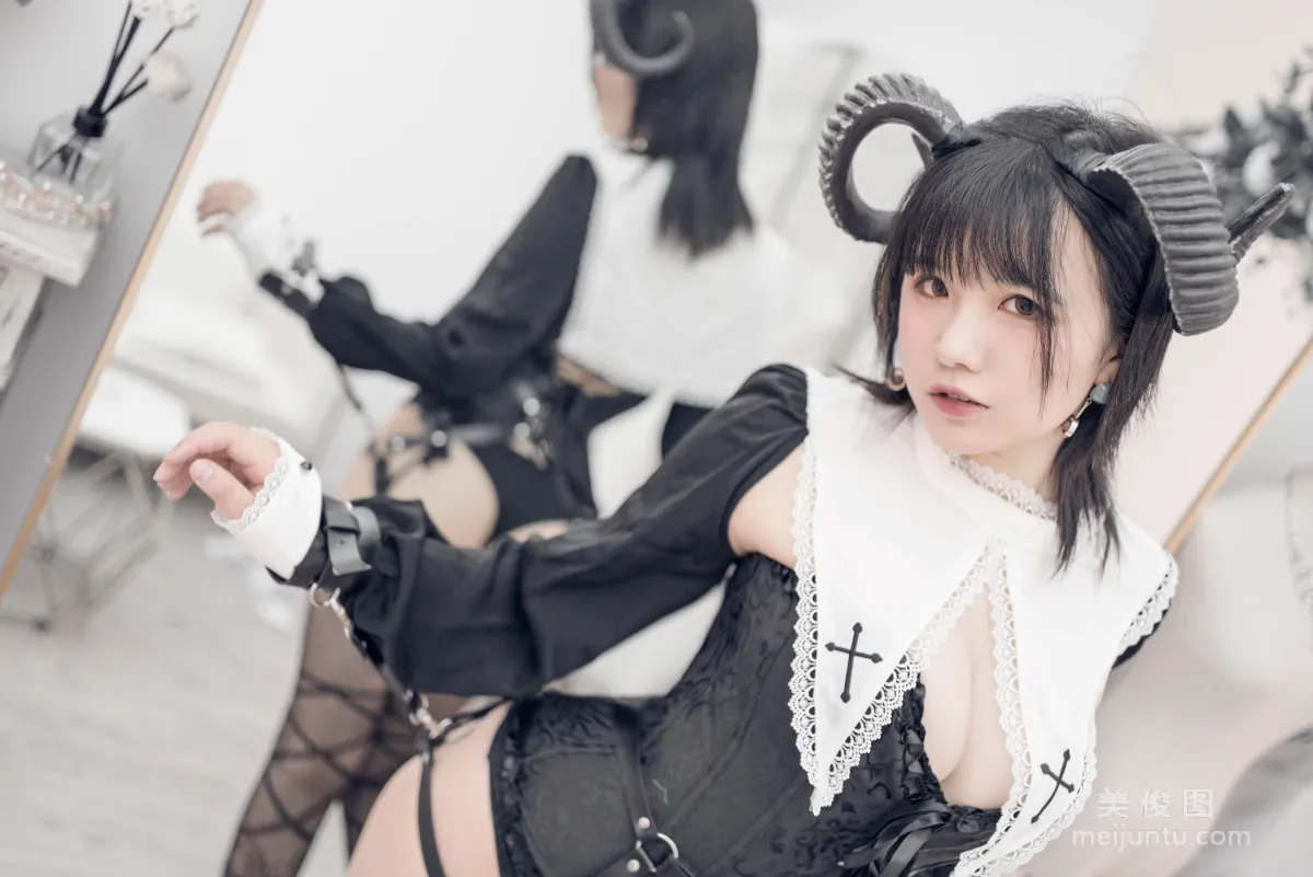 [COS] Aban Jintian Henkai Xin - Bound Demon Photo Set photo 2