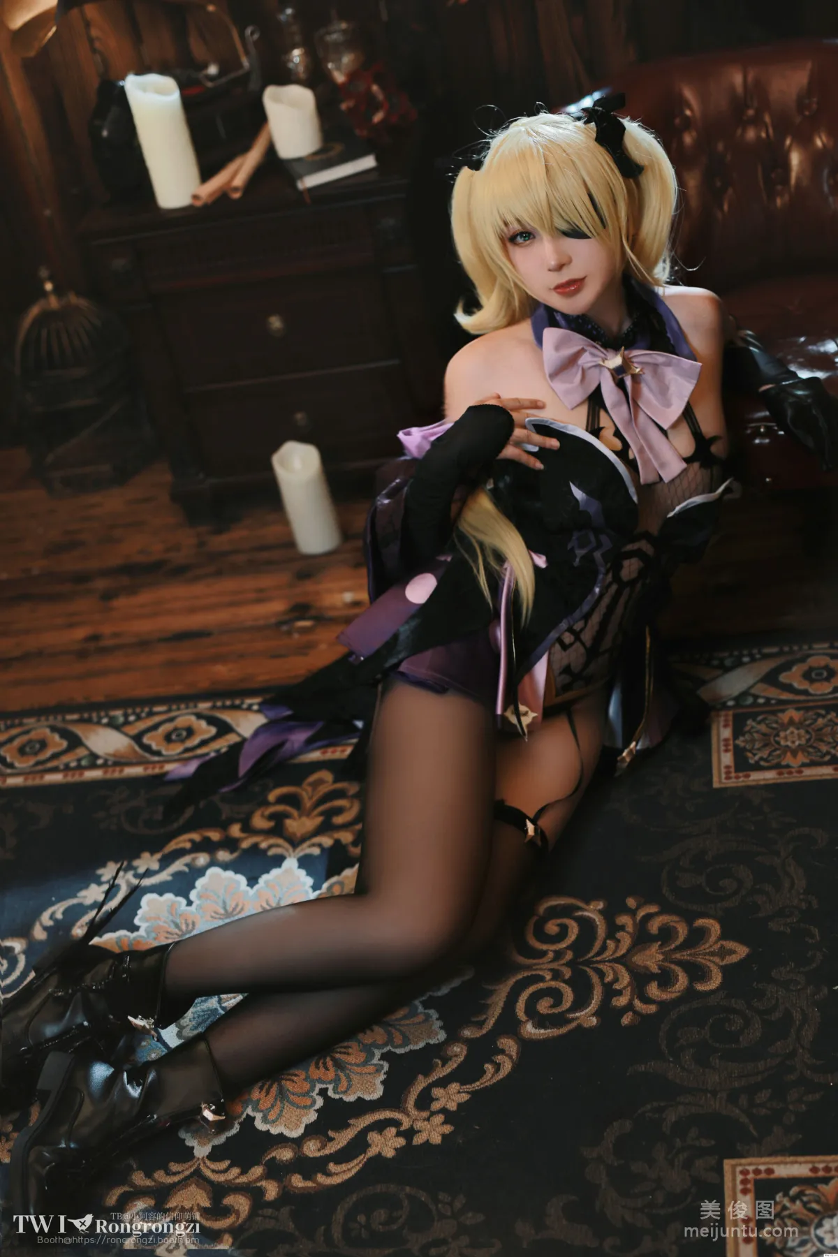 [Cosplay] Xiaorong Zaigu Gugu - Fischl Photo Set photo 18