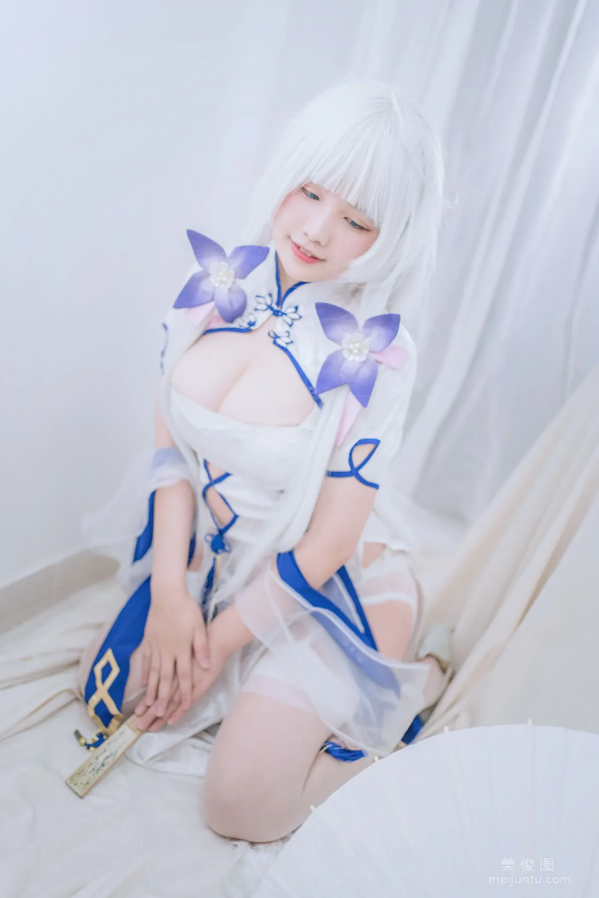 [COS] Aban Jintian Henkai Xin - Glorious Qipao Photo Set photo 21