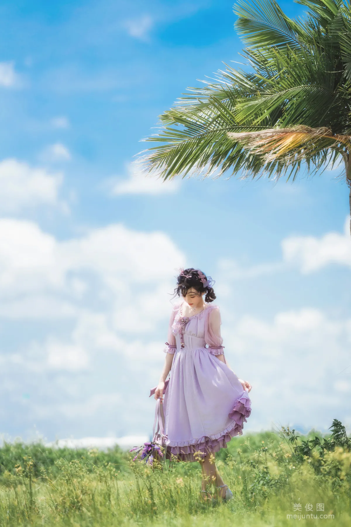 Ying Taomiao: Web Idols photo 8