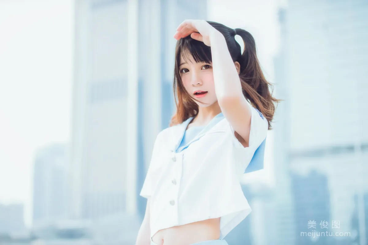 [COS福利] 桜桃喵 - 少女之微風輕輕起 寫真套圖 3